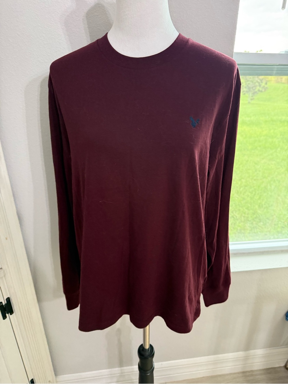 American Eagle Outfitters Men's Long-Sleeve Crewneck - Wine